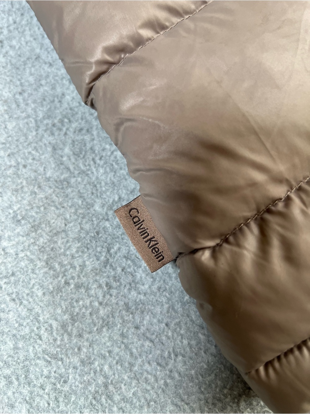 Calvin Klein Packable Premium Down Puffer Coat Taupe Gray Womens M - Picture 9 of 13